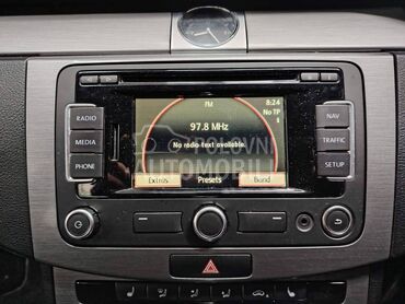 Radio za Volkswagen Passat B7