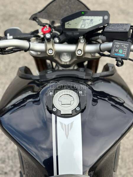 Yamaha mt 09