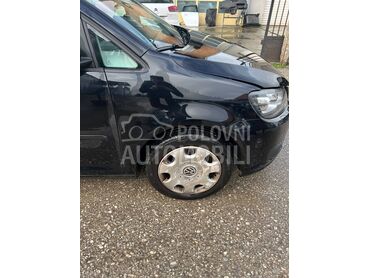 desno krilo za Volkswagen Touran od 2010. do 2015. god.