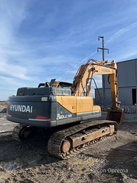 Hyundai R260LC 9A