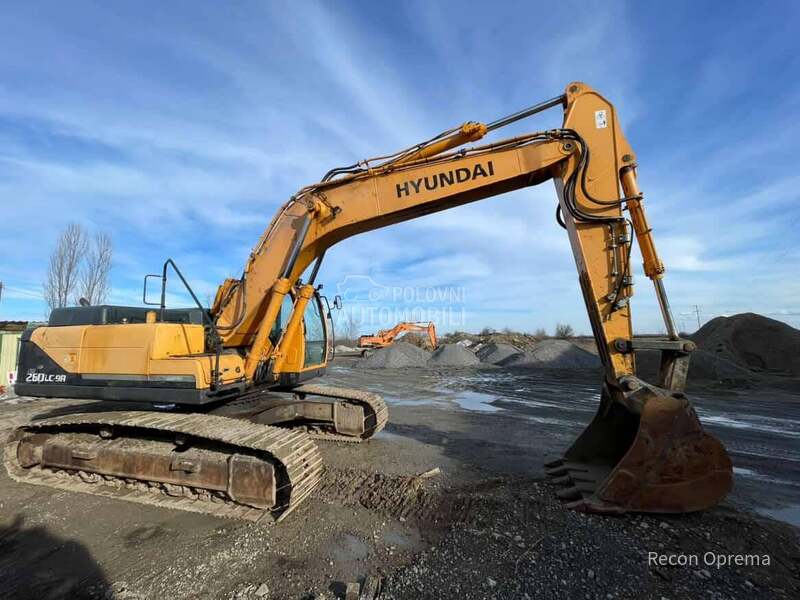 Hyundai R260LC 9A
