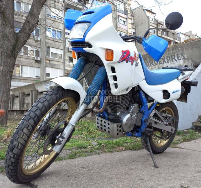 Honda NX650 Dominator