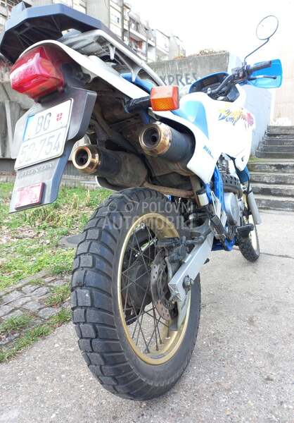 Honda NX650 Dominator