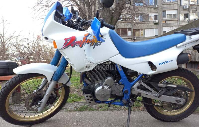 Honda NX650 Dominator