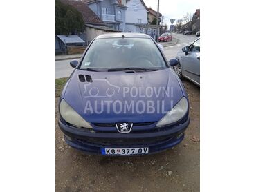 Peugeot 206 1.6 elegant