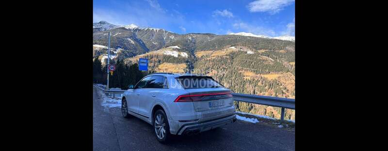 Audi Q8 
