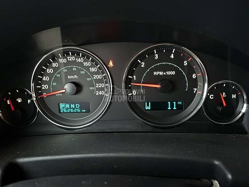 Jeep Commander 3.0 CRD/OVERLAND