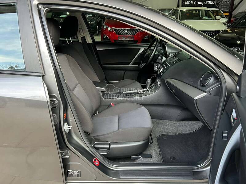 Mazda 3 A.U.T.O.M.A.T.