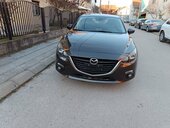 Mazda 3 1.5b  Skyactiv