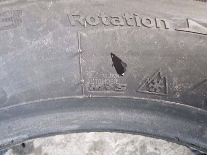 Hankook 185/60 R15 Zimska