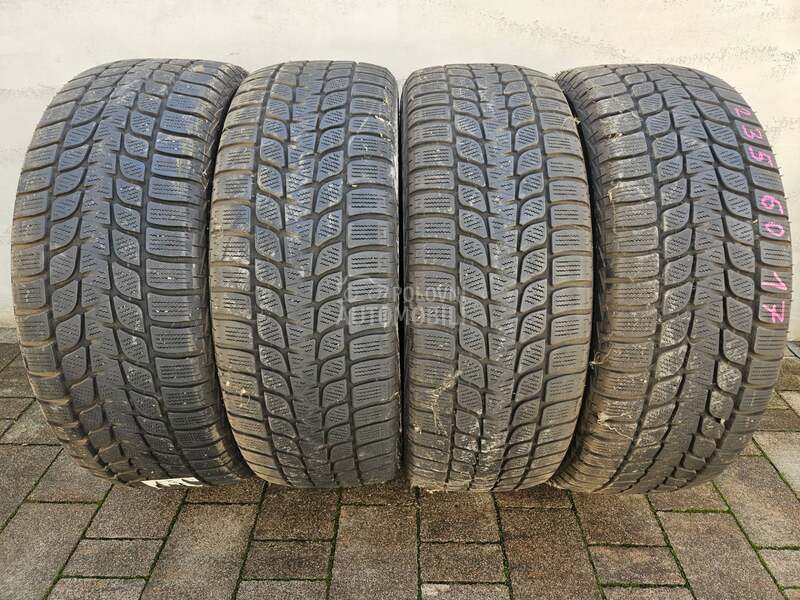 Bridgestone 235/60 R17 Zimska