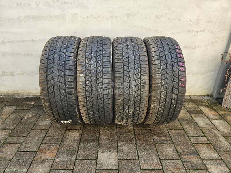Bridgestone 235/60 R17 Zimska