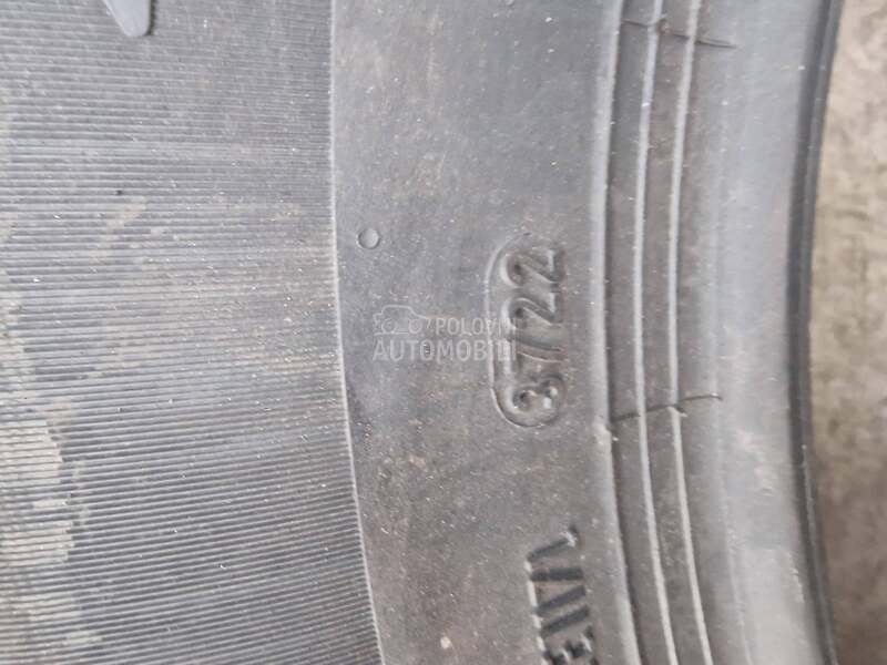 Pirelli 215/65 R17 Sve sezone