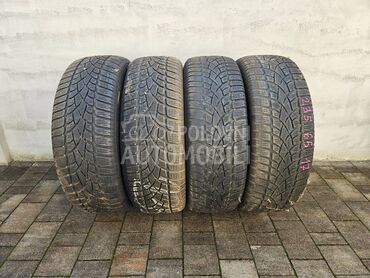 Dunlop 235/65 R17 Zimska
