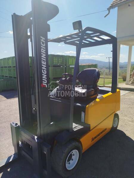 Jungheinrich EFG 320