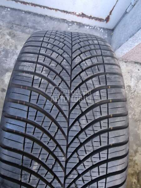 Goodyear 225/40 R18 Sve sezone