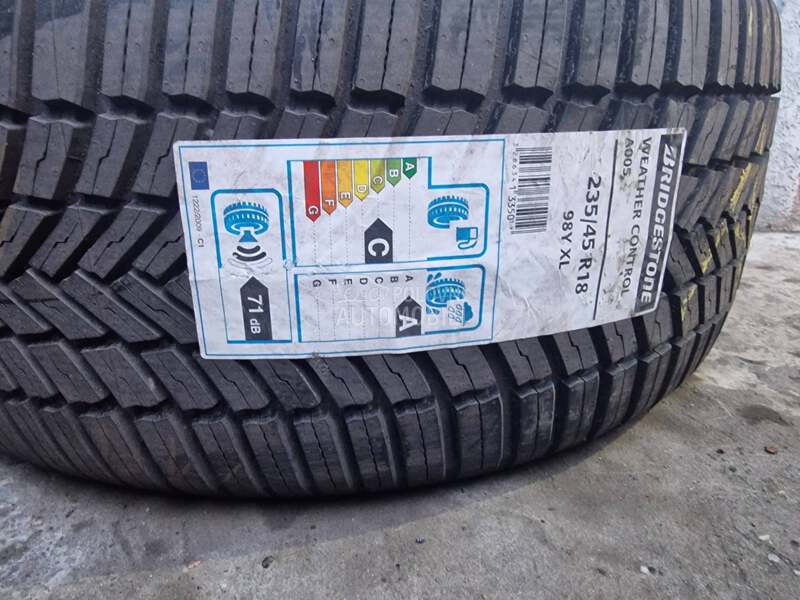 Bridgestone 235/45 R18 Sve sezone