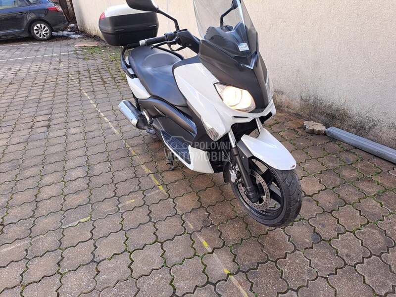 Yamaha X max