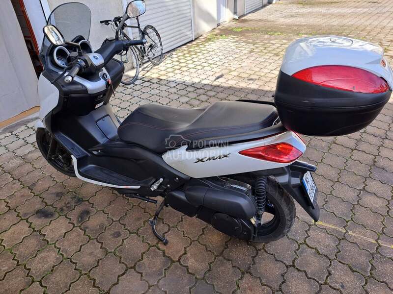 Yamaha X max