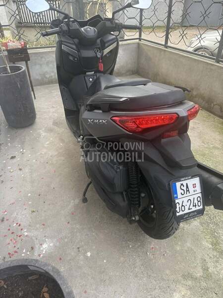 Yamaha Xmax N. O. V