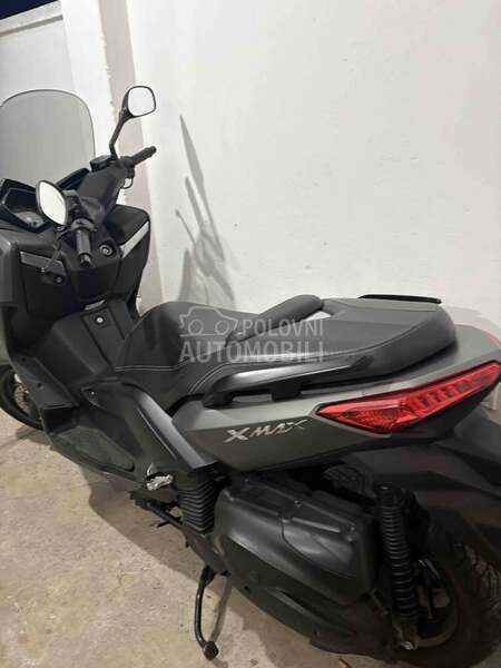 Yamaha Xmax N. O. V