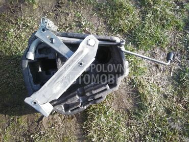 Dizalica kljuc kuka za Volkswagen Golf 4