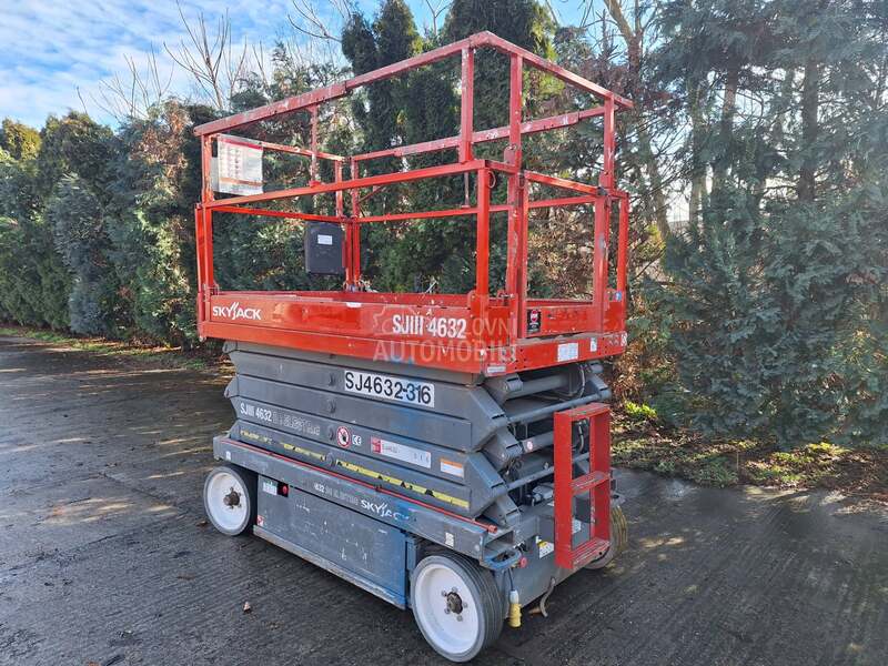 SkyJack SJ 4632