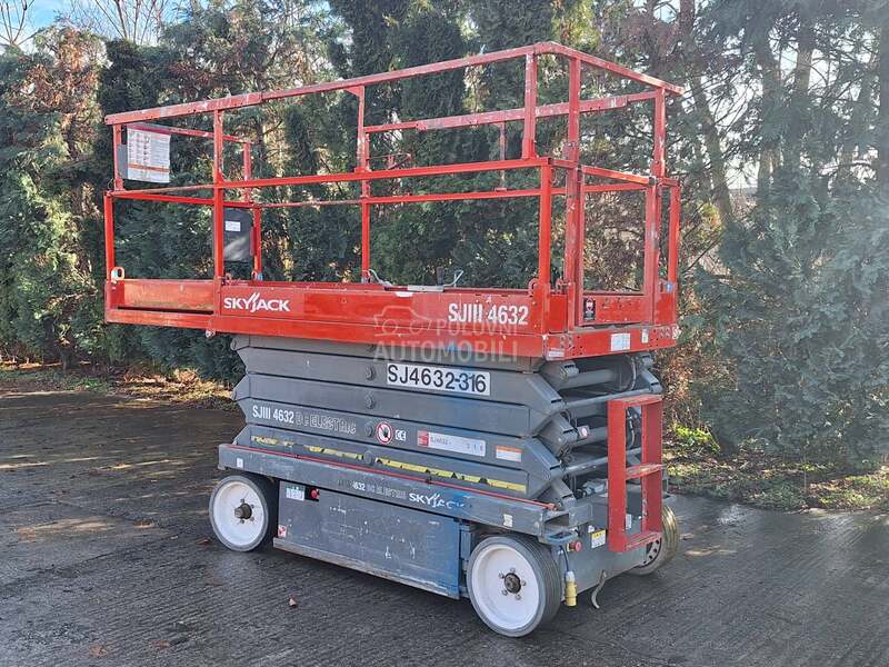 SkyJack SJ 4632