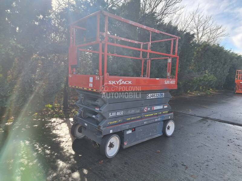 SkyJack SJ 4632