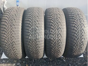 Goodyear 205/60 R16 Zimska
