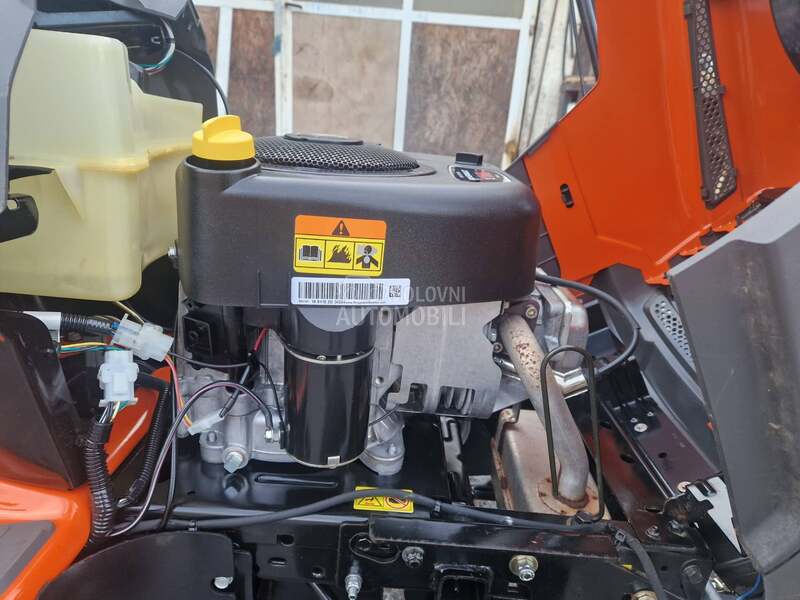 Husqvarna Tc38 traktor kosacica