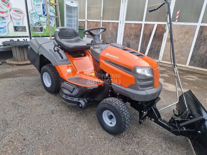Husqvarna Tc38 traktor kosacica