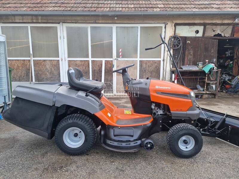 Husqvarna Tc38 traktor kosacica