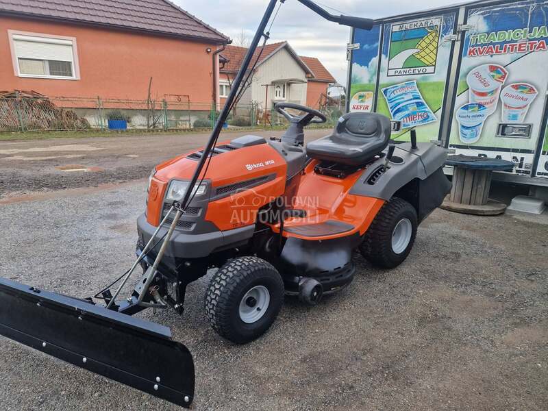 Husqvarna Tc38 traktor kosacica