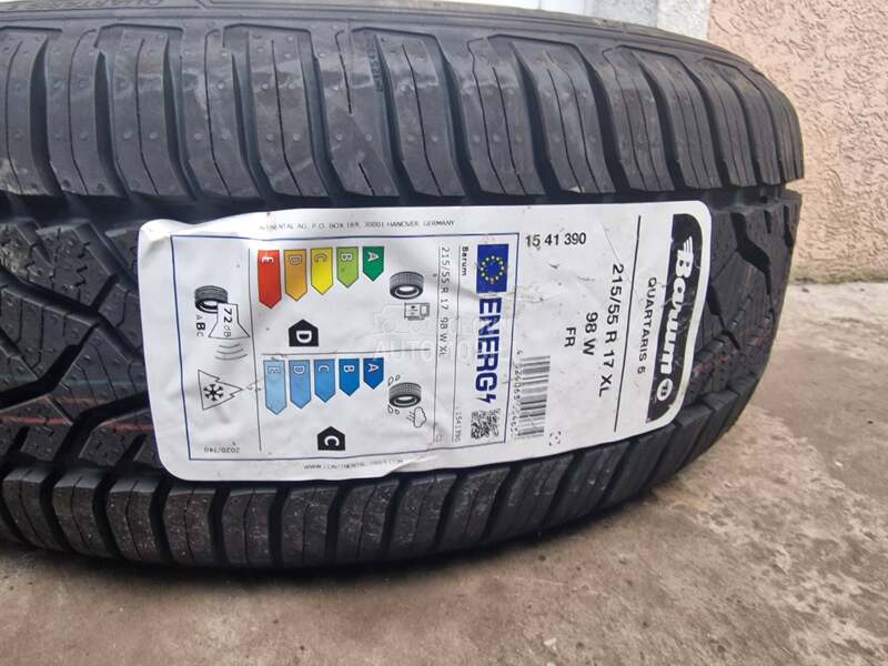 Barum 215/55 R17 Zimska