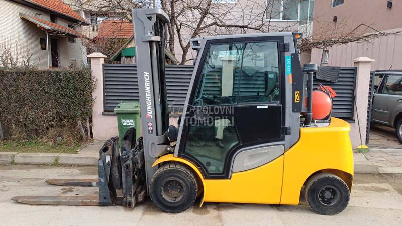 Jungheinrich TFG435s