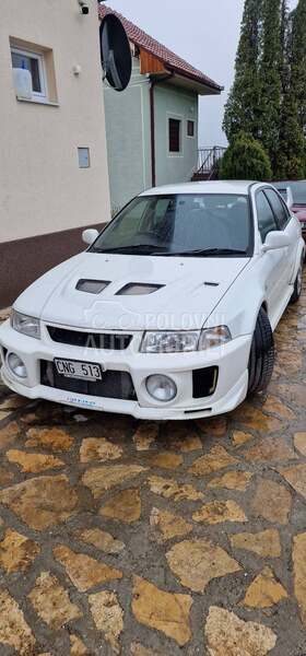 Mitsubishi Lancer Evolution 5