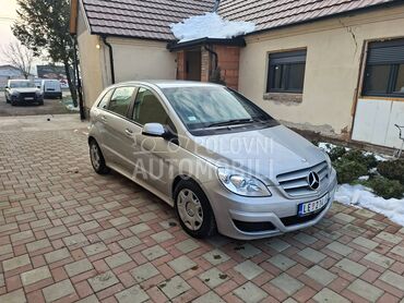 Mercedes Benz B 180 A.u.t.o.m.a.t