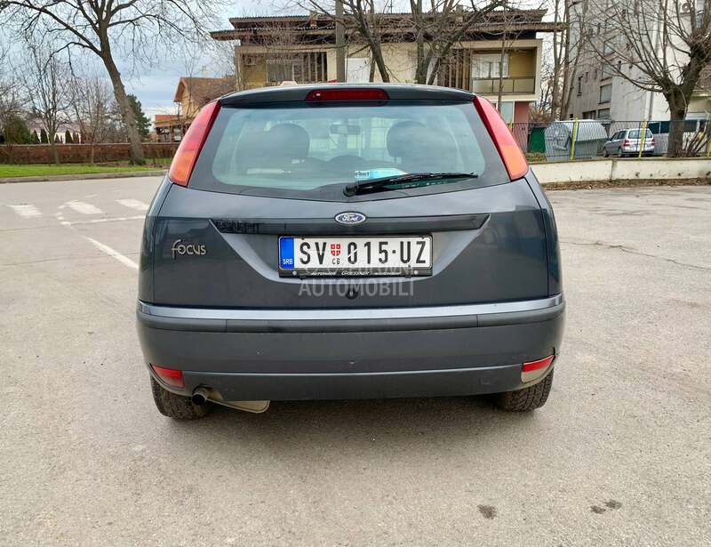 Ford Focus 1.6 16V