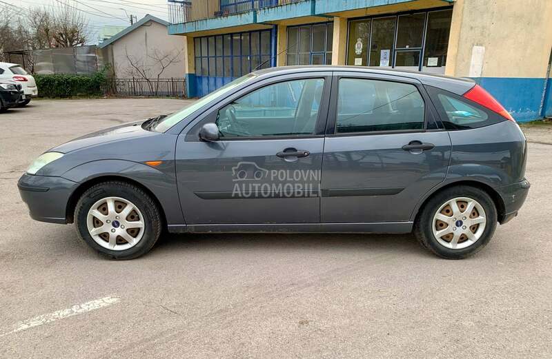 Ford Focus 1.6 16V