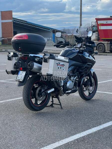 Suzuki V Strom 1000