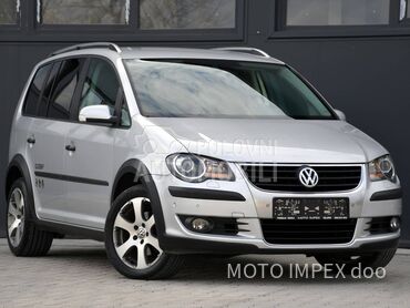 Volkswagen Touran Cross 1.4 TSI/DSG/CH