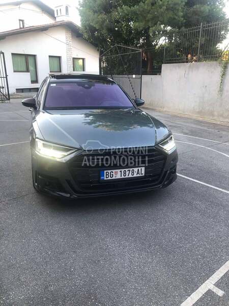 Audi A8 S LINE