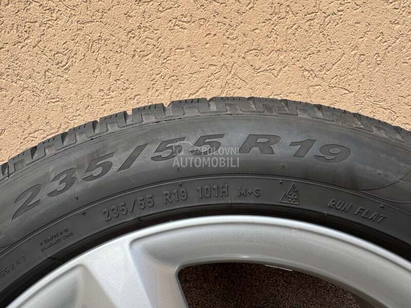 Pirelli 235/55 R19 Zimska