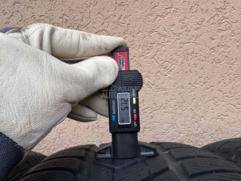 Pirelli 235/55 R19 Zimska