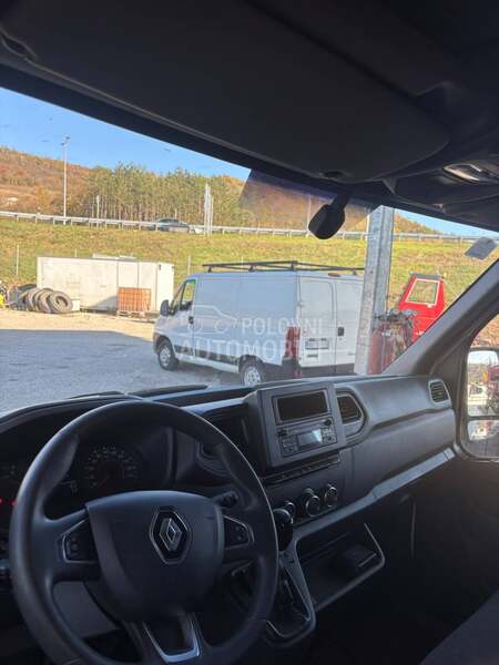 Renault Master 2.3