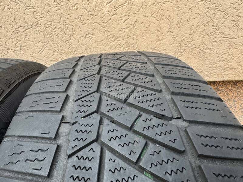 Continental 205/60 R16 Zimska