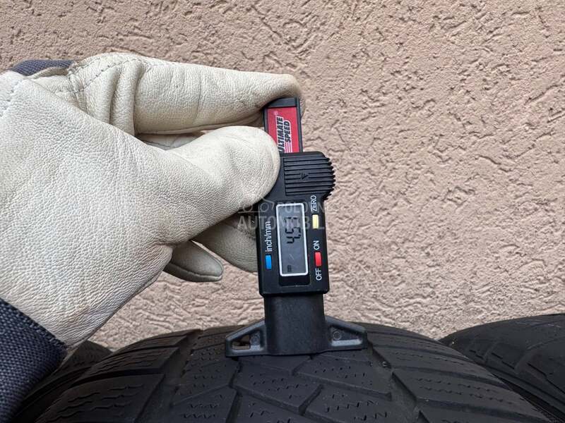 Continental 205/60 R16 Zimska