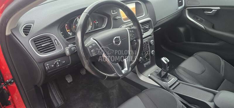 Volvo V40 2.0d
