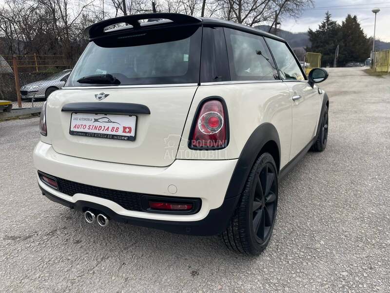 MINI Cooper S 